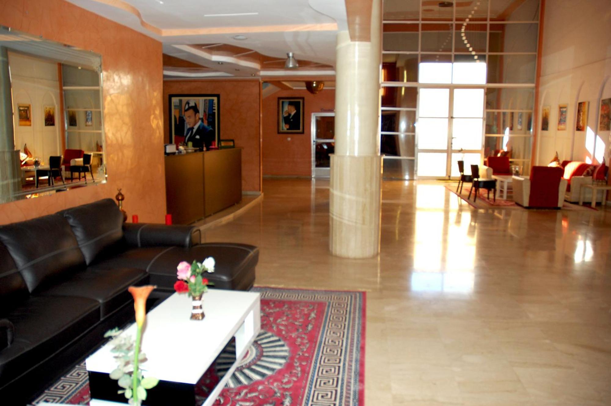 Hotel Atlas Guercif Екстериор снимка